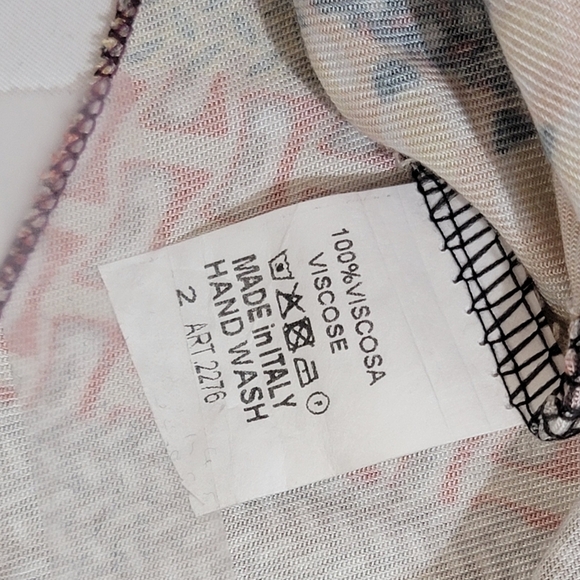 MADE IN ITALY Patterned Long Bell Sleeve Mini Dress w/V-neck Collar With Buttons - Picture 2 of 9